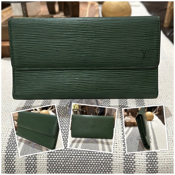 🪧 Authentic Louise Vuitton Vintage Louise Epi Leather Wallet in Green. EUC 🪧 - Picture 4 of 16